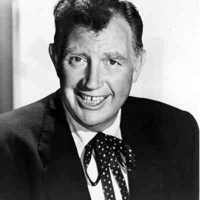 Photo of Andy Devine