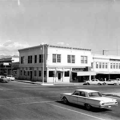 Central Commercial Co.