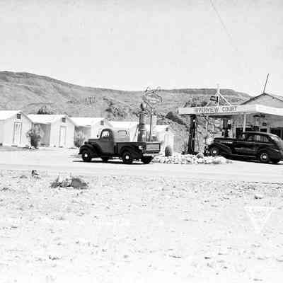 Taylor's Riverview Court, west of Oatman, AZ pre- 1957 Route 66 alignment