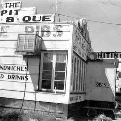 The Pit Bar B Que Restaurant