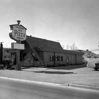 Village Inn Pizza Parlor