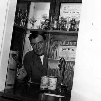 Andy Devine Behind Bar