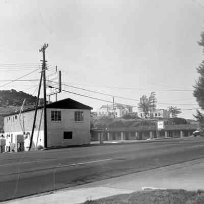 Back side of Brandin' Iron Motel.