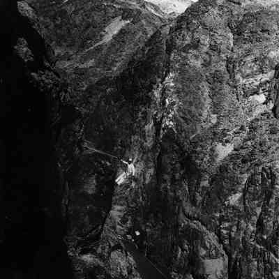 Scaling of Black Canyon.