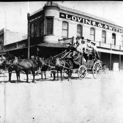 Stagecoach and Team of Six Horses
