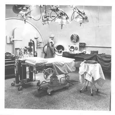 Barb Little, RN, Hyperbaric Chamber, 1960s