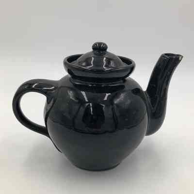 Vera Tea Pitcher