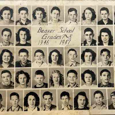 Beaver School Grades 7 & 8 - 1947