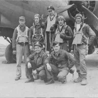 Howard Keppler crew.: Mr. Keppler is standing first to the left.