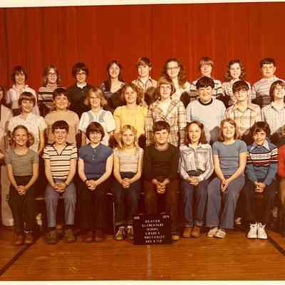 Beaver Elementary School Fifth Grade Class - 1979