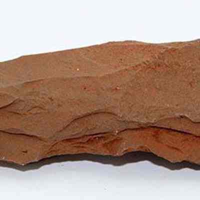 Profile of reversed subtriangular adze preform: Origsize: 10.25 cm (L) x 4 cm; Origformat: Artifact; Resolution: 200 dpi