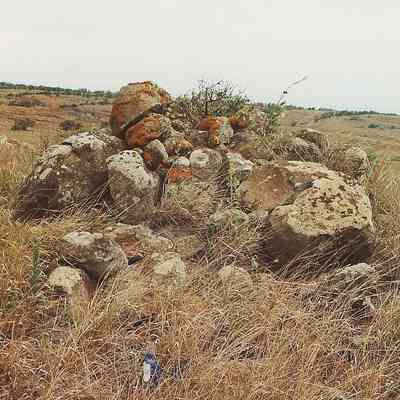 Unidentified arch site