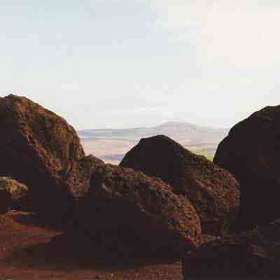 Group of rocks possibly at Lua 'O Kealialalo or Seagull