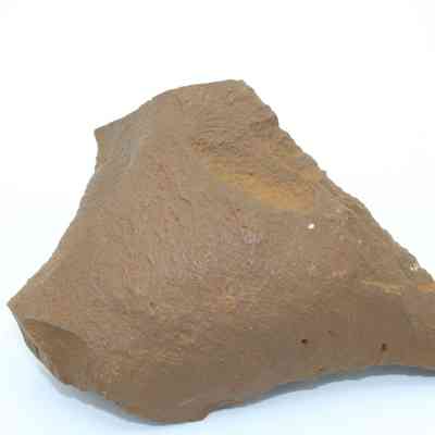 Basalt awl (kui houhou): The image shows a pointed basalt awl characterized by its rugged texture and dark, earthy appearance, typically used in ancient tools.