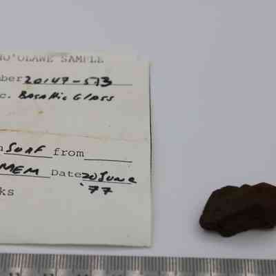 Basaltic glass core