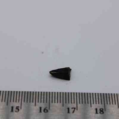 Basaltic glass flake