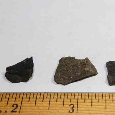 Basalt flakes
