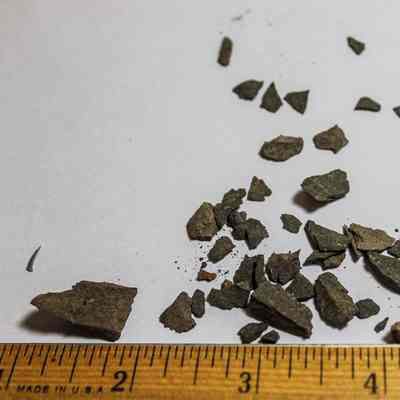 Basalt Flakes