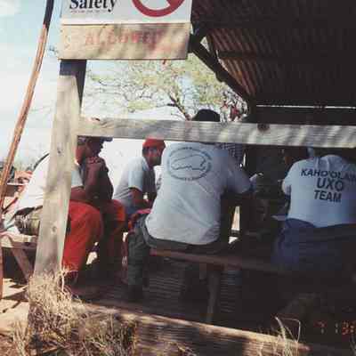 Brush crew receiving long line training