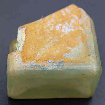 Close up of glass bottle bottom fragment: Origformat: Artifact; Resolution: 200 dpi