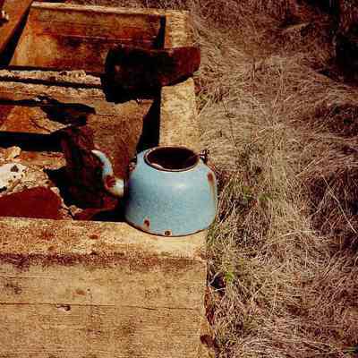 Old sink at Kuheia