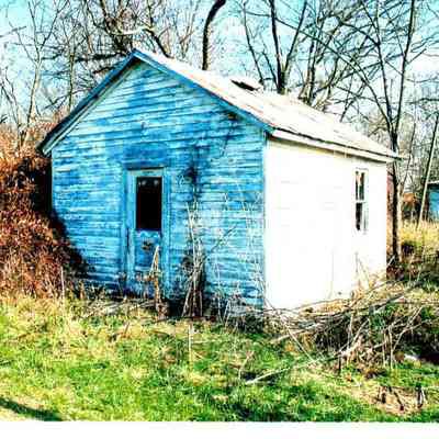 Old Building in Bondville