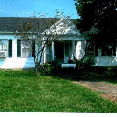 343 Oakland Lane