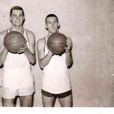 Eddie Bodkin (left) and Terry Mobley during the 1960-1961 season