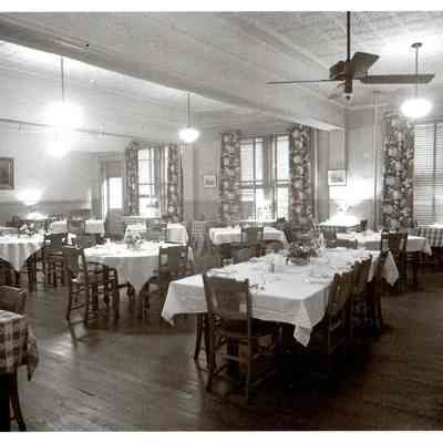 Avalon Inn Dining Room 3