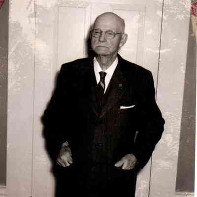 Holly H. Chilton