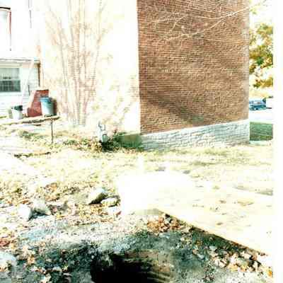 Bell-Armstrong House Well