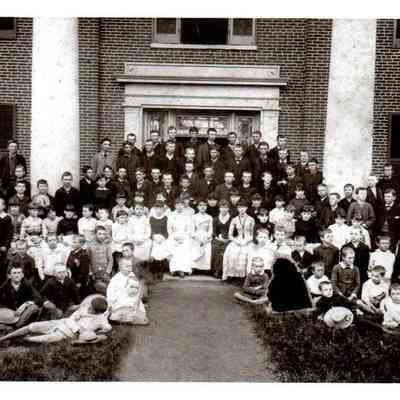 Harrodsburg Academy Students