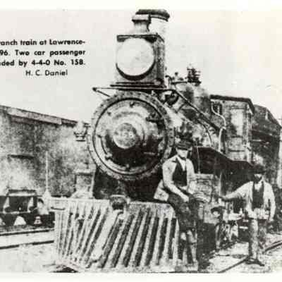 Train at Burgin 2