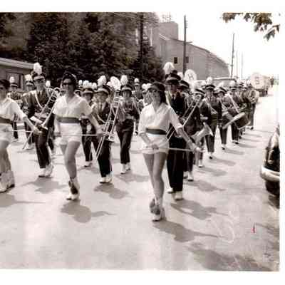 Harrodsburg High School Band on the march (1961)