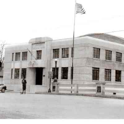Harrodsburg Armory and College Street Bridge