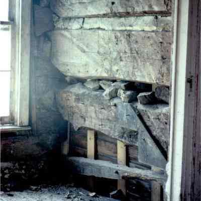 Ambrose Bunton House (Walls)