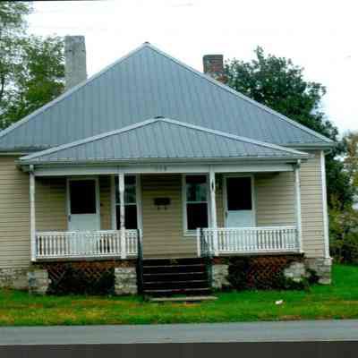 118 North College Street