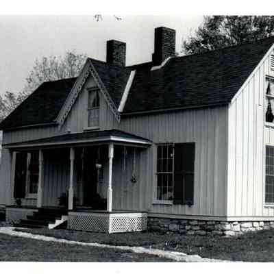 The Old Harrodsburg Pottery Building