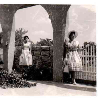 Participants in the 1960 style show are Mrs. Duffy Haydon, Mrs. Louis Daugherty, and Mrs. R.M. Winston Jr.