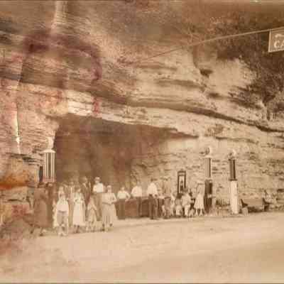 Chinn's Cave House