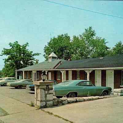 Town House Motel