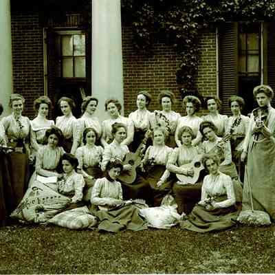 Beaumont College Class Photo
