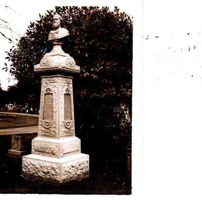 Confederate Memorial at Spring Hill Cemetery