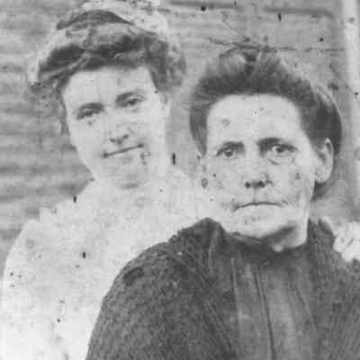 Elizabeth Burns Wilson and Daughter Delia
