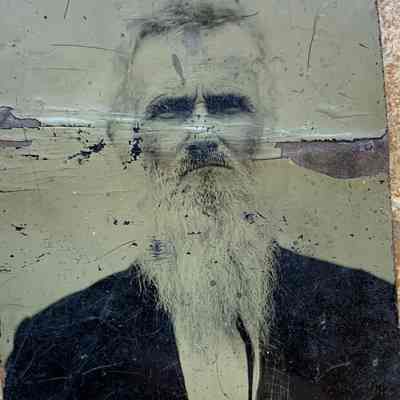 Milton Graham