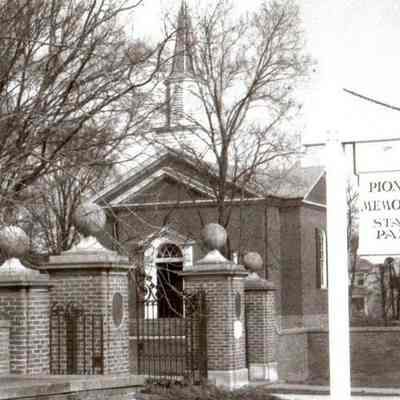 Lincoln Marriage Temple 1