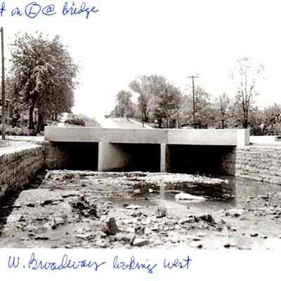 Broadway-Forsythe Bridge