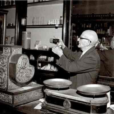 Burgin Drug Store