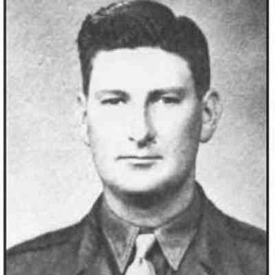 Harrodsburg Tankers: Ernest Sampson