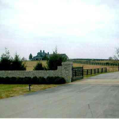 Anderson Circle Farm Drive